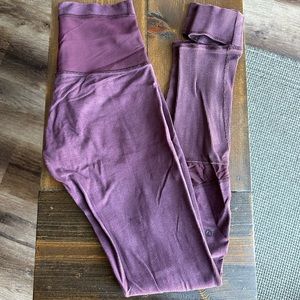 Lululemon leggings!